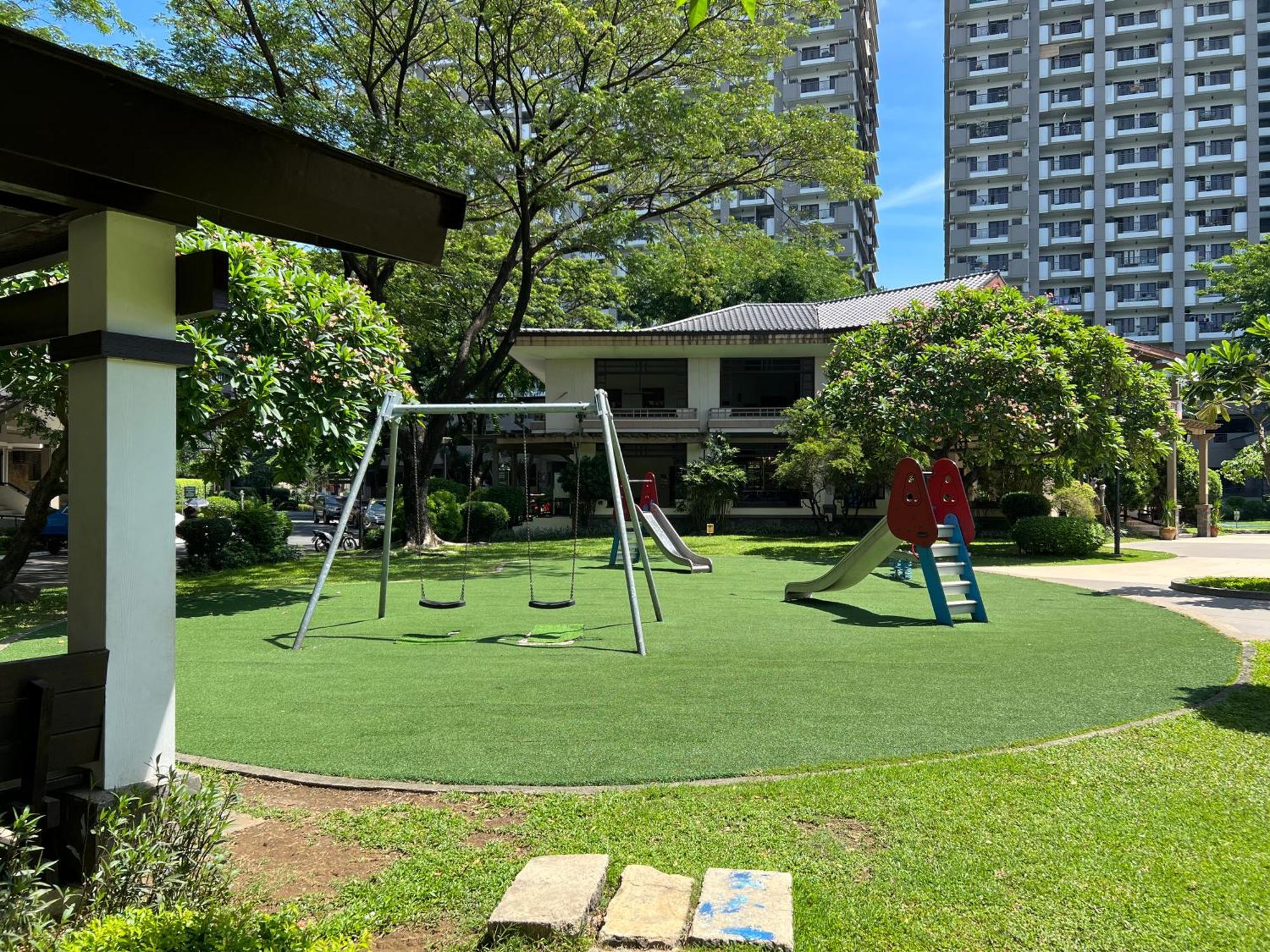Stunning 2Br Apt, 65 Sq M Netflix At Rosewood Pointe Residences Near Bgc Manila Exterior foto
